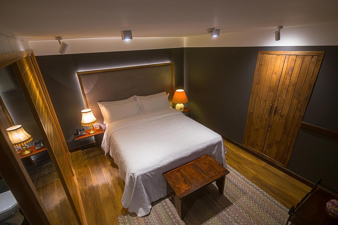 Hani I Pazarit Boutique Hotel Korce Esterno foto
